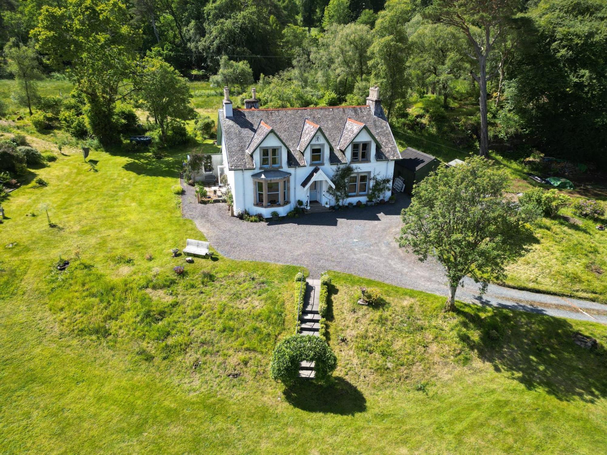 Glenaros Lodge Salen  Eksteriør billede